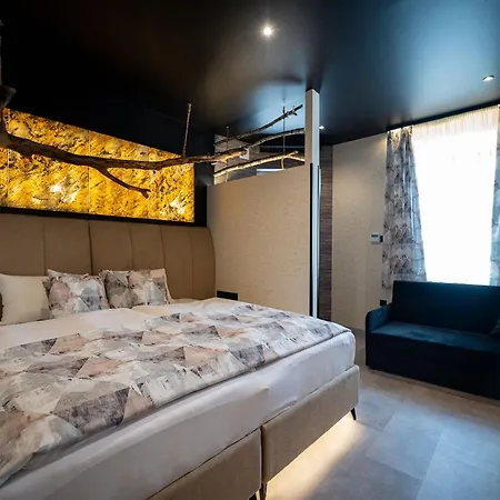 Turul Boutique Rooms & Apartment Szarvas Exterior photo